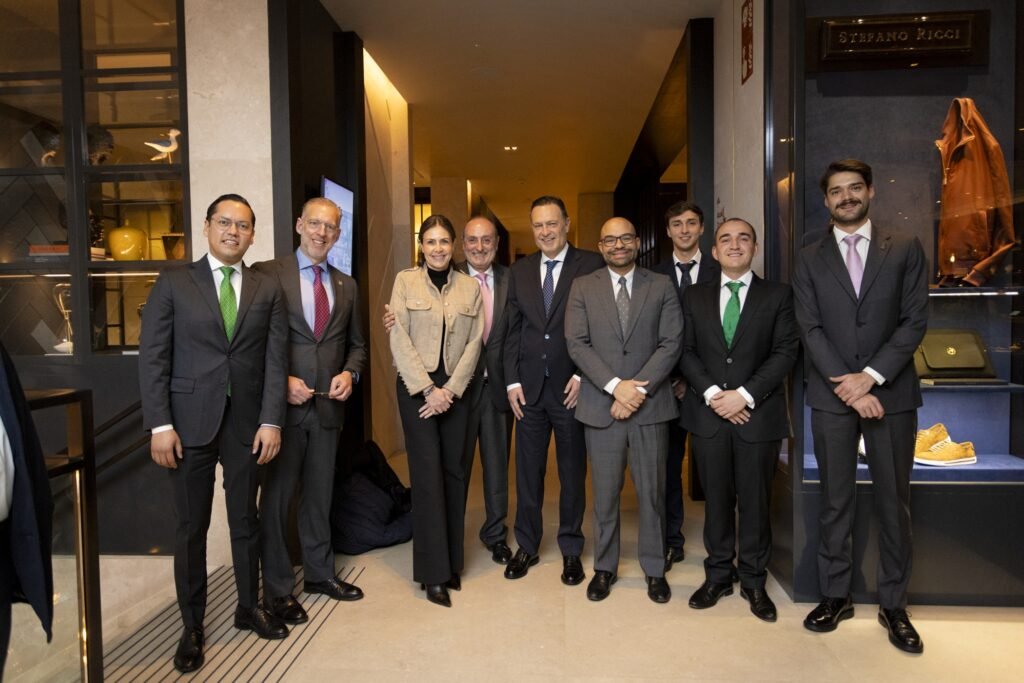 Reunión de autoridades del estado de Querétaro con líderes del sector hotelero