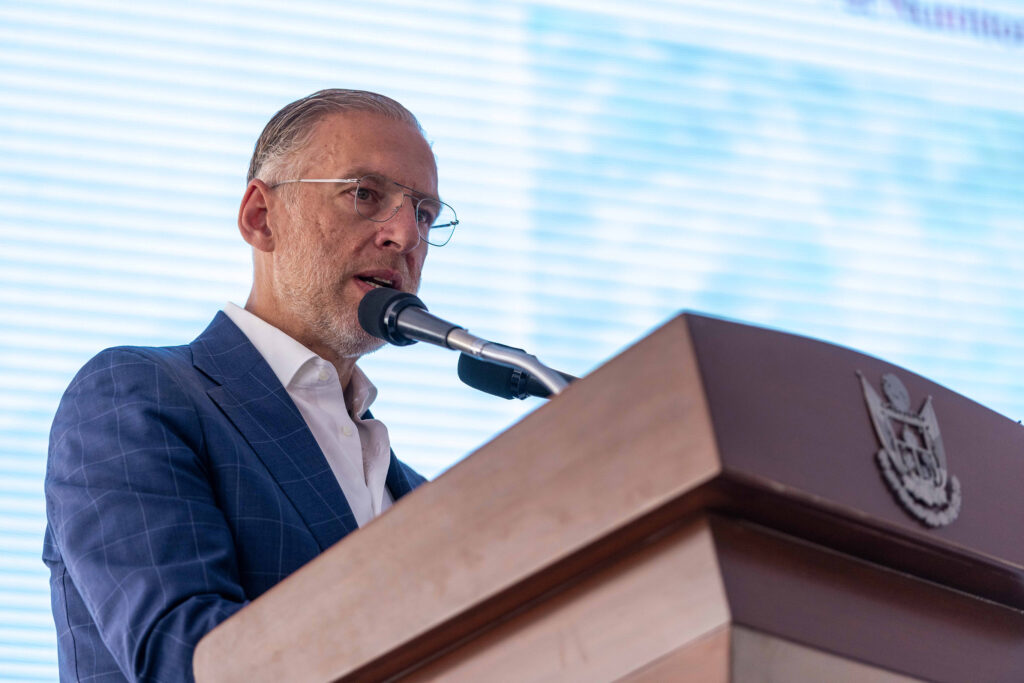 Marco Antonio Del Prete Tercero en su discurso
