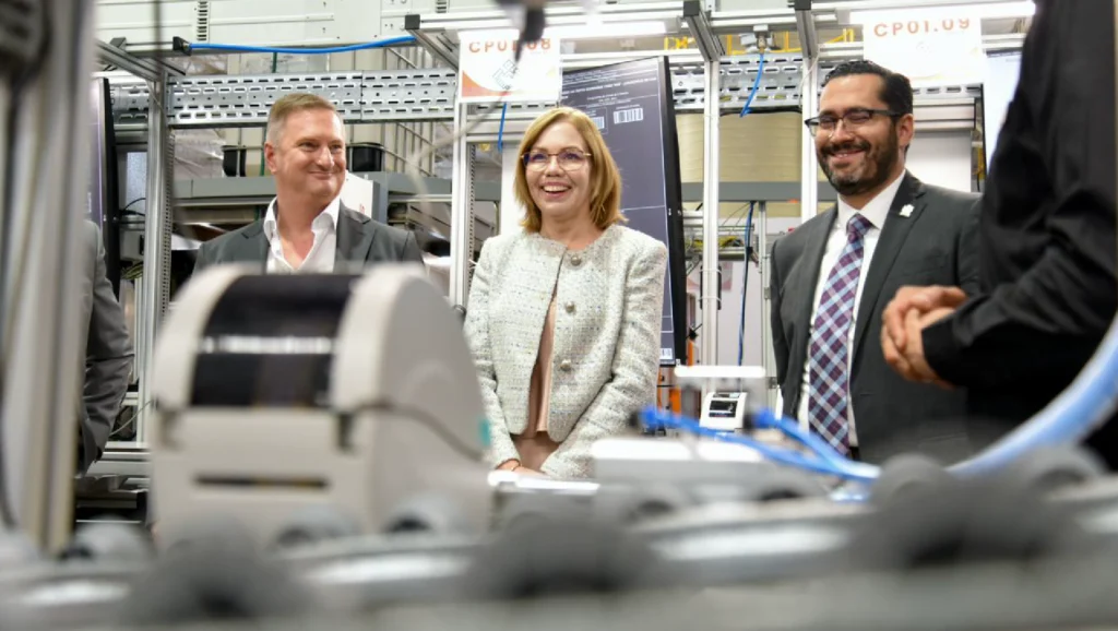 Aircom group inaugura su primera planta en méxico 1