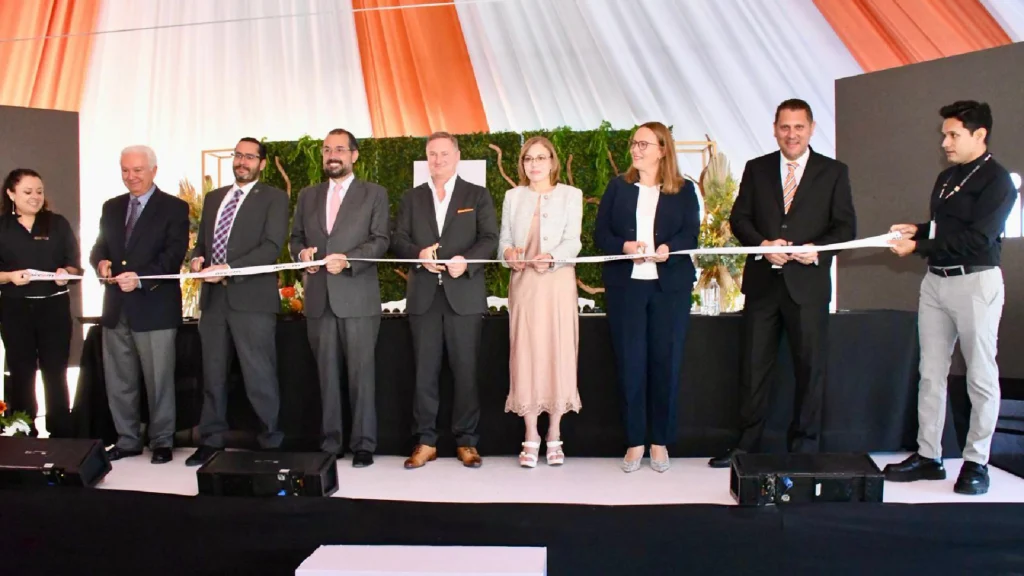 Aircom group inaugura su primera planta en méxico 5