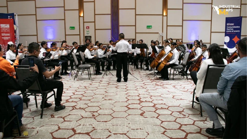 Deacero realiza el 1er congreso para el fortalecimiento del sector social de guanajuato 33