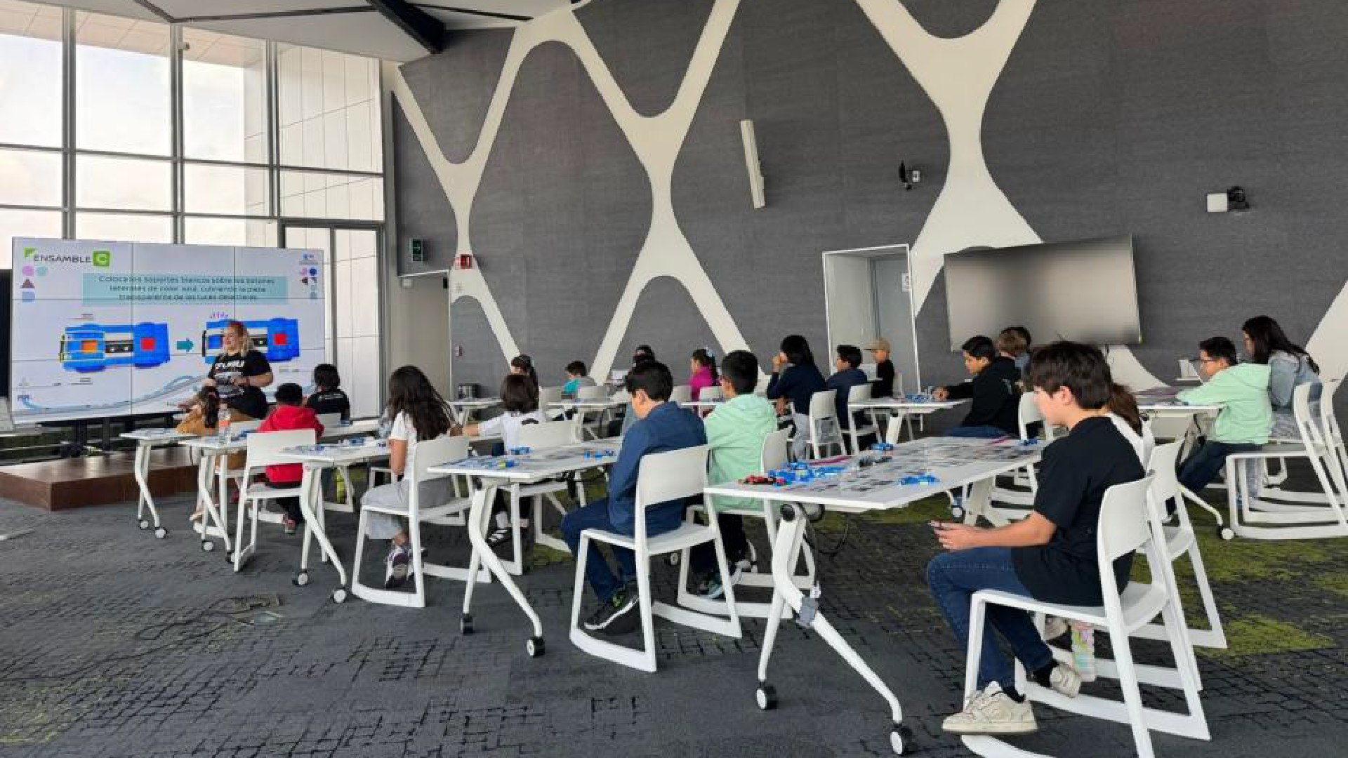 Nissan mexicana reafirma su compromiso con la educación y desarrollo comunitario