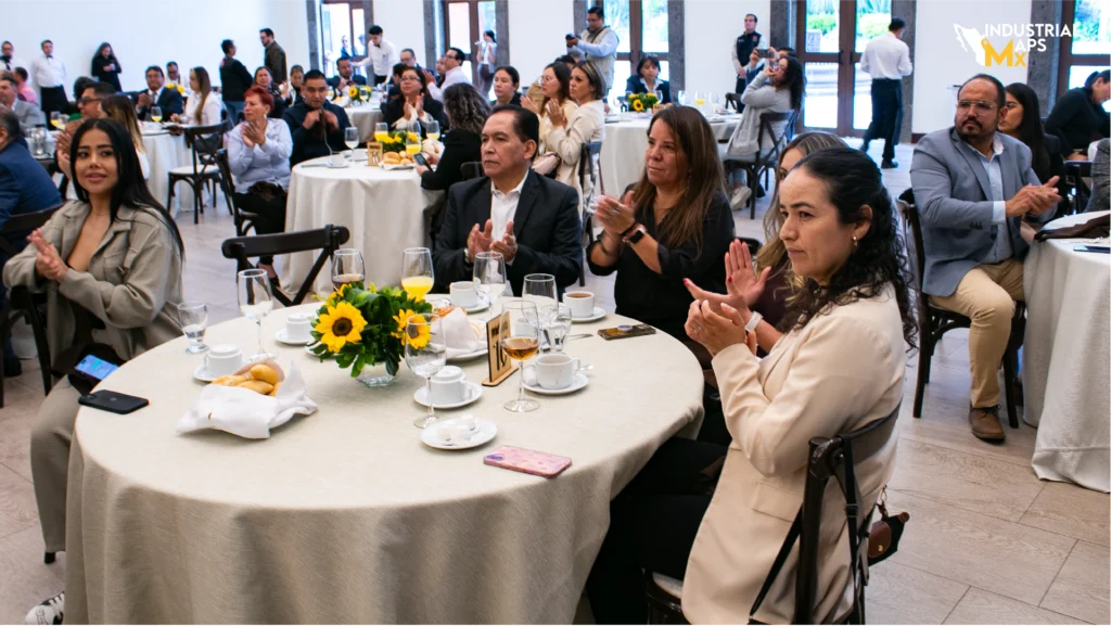 Toma protesta mesa directiva de canacintra san juan del río 4