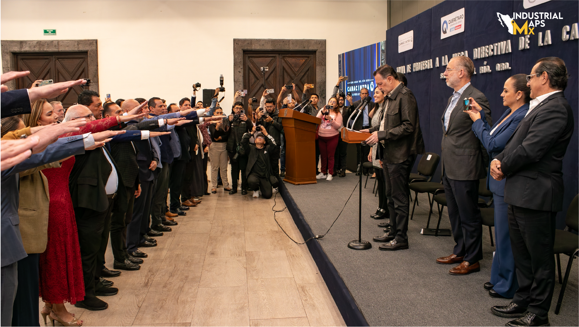 Toma protesta mesa directiva de canacintra san juan del río 6