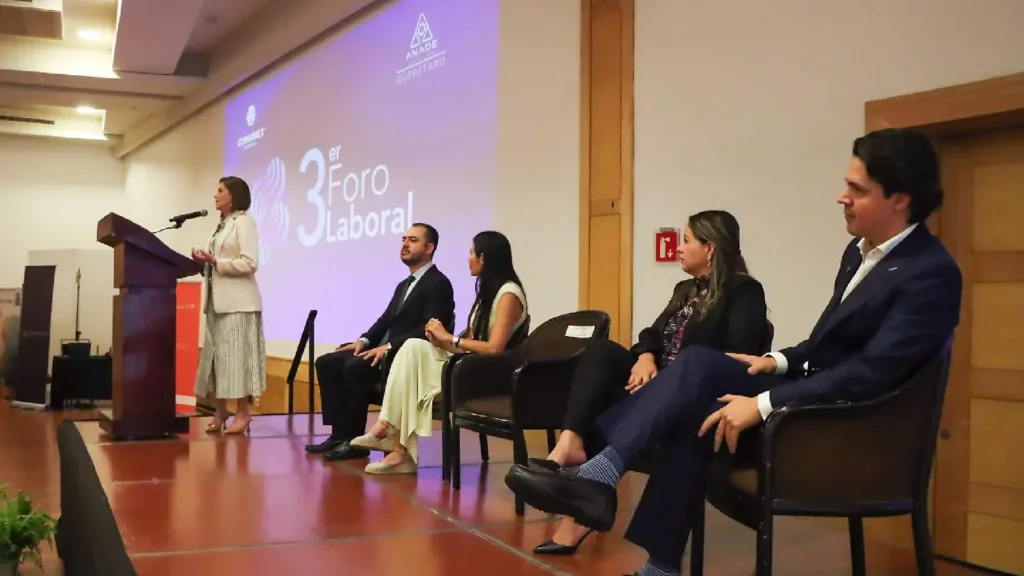 Coparmex jornada laboral ley silla foro laboral