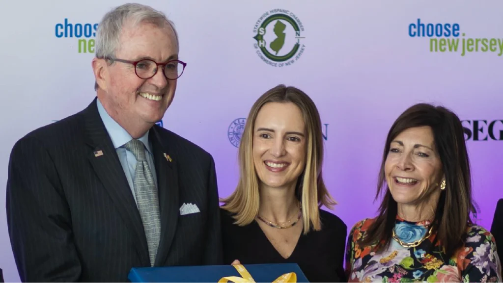 Querétaro fortalece inversión, tecnología y educación con nueva jersey 3