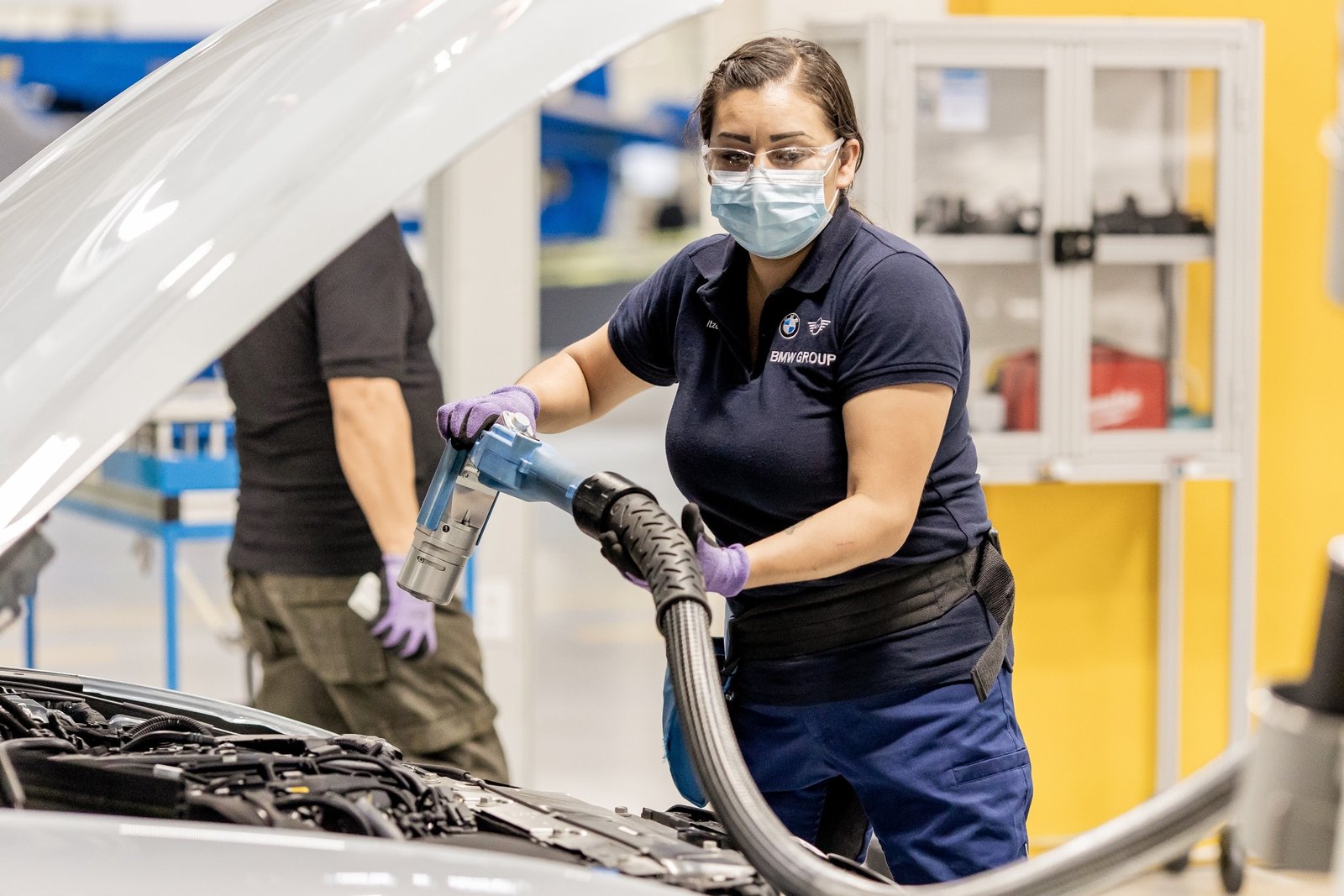 Industria Automotriz Mexicana Arranca 2026 con Desempeño Mixto: Producción Cae y Exportaciones Repuntan